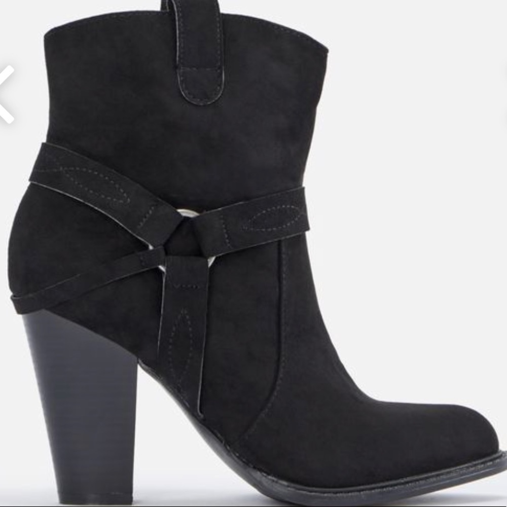 Booties/boots - Picture 3 of 5